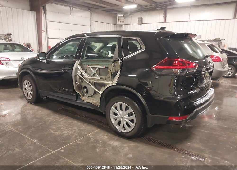 2019 NISSAN ROGUE S VIN: 5N1AT2MV5KC737768