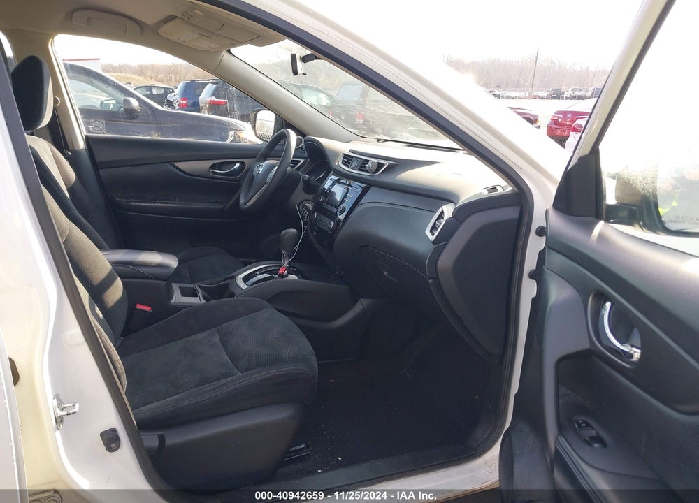 2016 NISSAN ROGUE S VIN: JN8AT2MVXGW146639