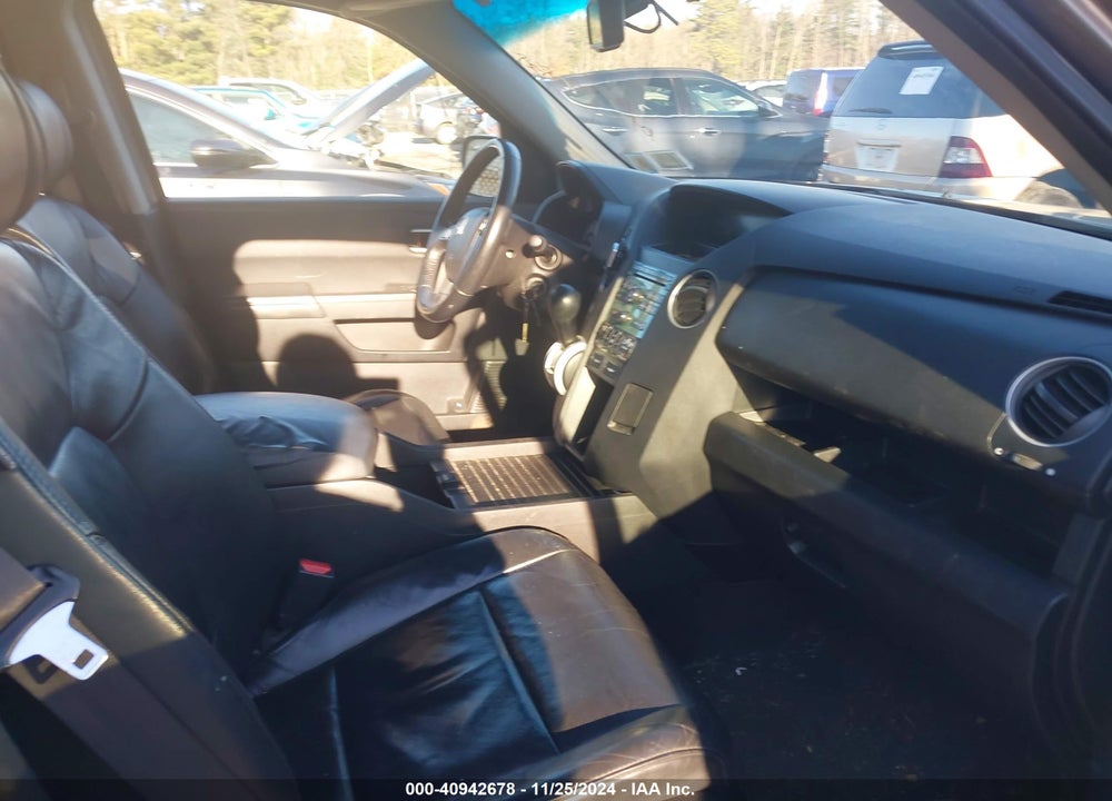 2009 HONDA PILOT EX-L VIN: 5FNYF48559B042171