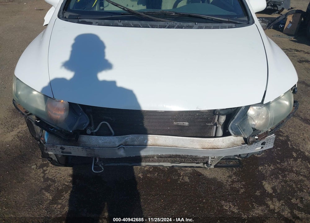 2010 HONDA CIVIC LX VIN: 2HGFA1F53AH548542