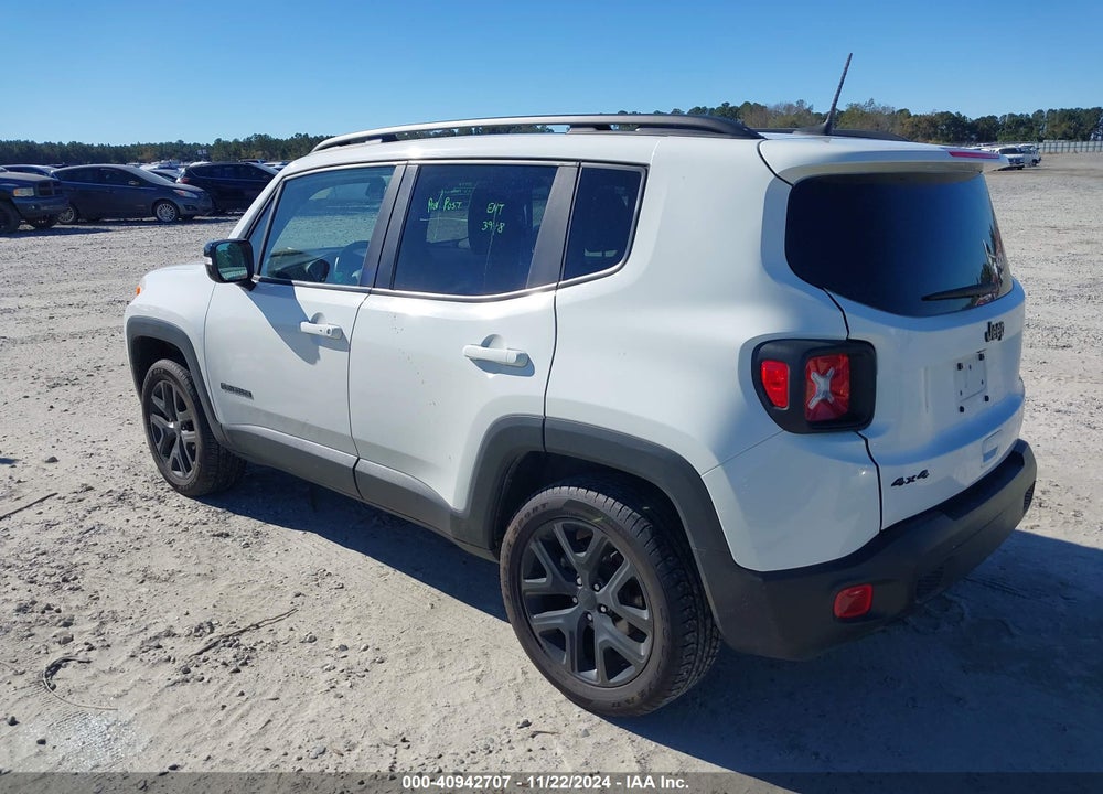 2022 JEEP RENEGADE ALTITUDE 4X4 VIN: ZACNJDE14NPN98331