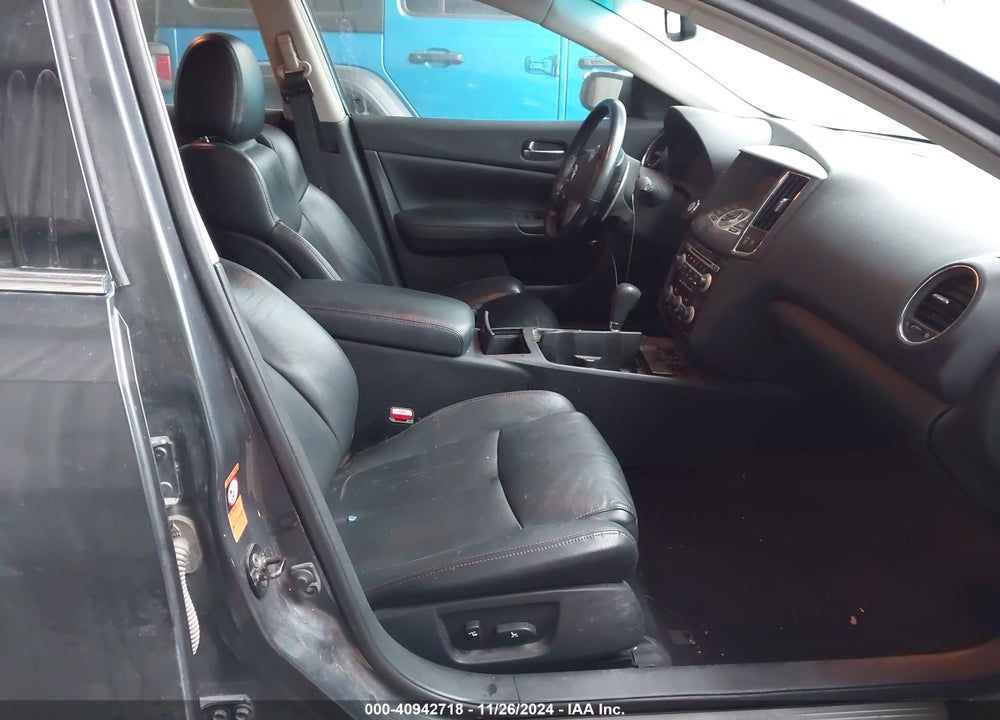 2009 NISSAN MAXIMA 3.5 SV VIN: 1N4AA51E09C853542