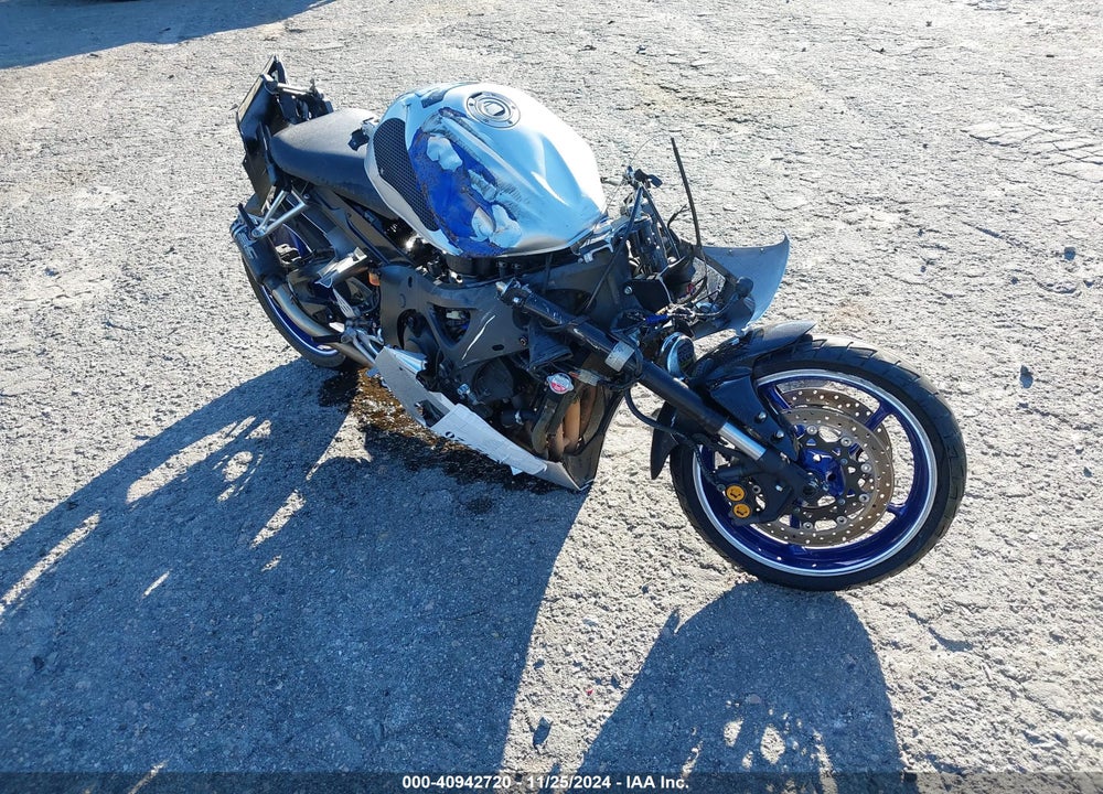 2005 YAMAHA YZFR6 L VIN: JYARJ06E95A028108