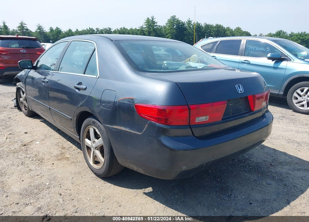 2005 HONDA ACCORD 2.4 EX VIN: 1HGCM56785A085448