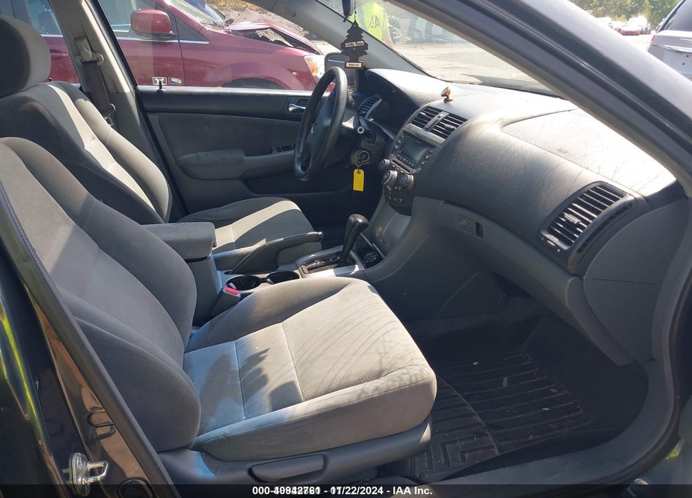 2005 HONDA ACCORD 2.4 EX VIN: 1HGCM56785A085448