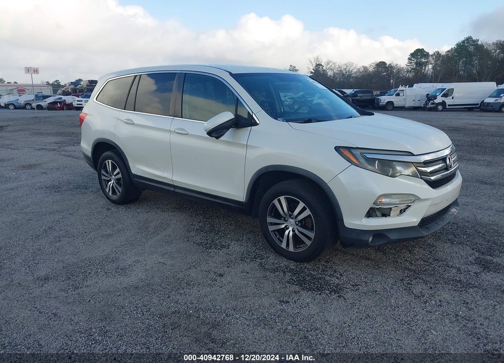2016 HONDA PILOT EX VIN: 5FNYF6H31GB072811