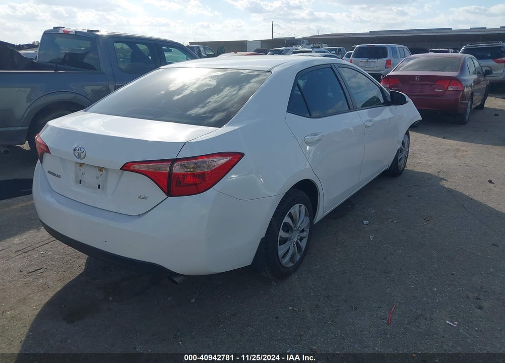 2017 TOYOTA COROLLA LE VIN: 2T1BURHE0HC922884