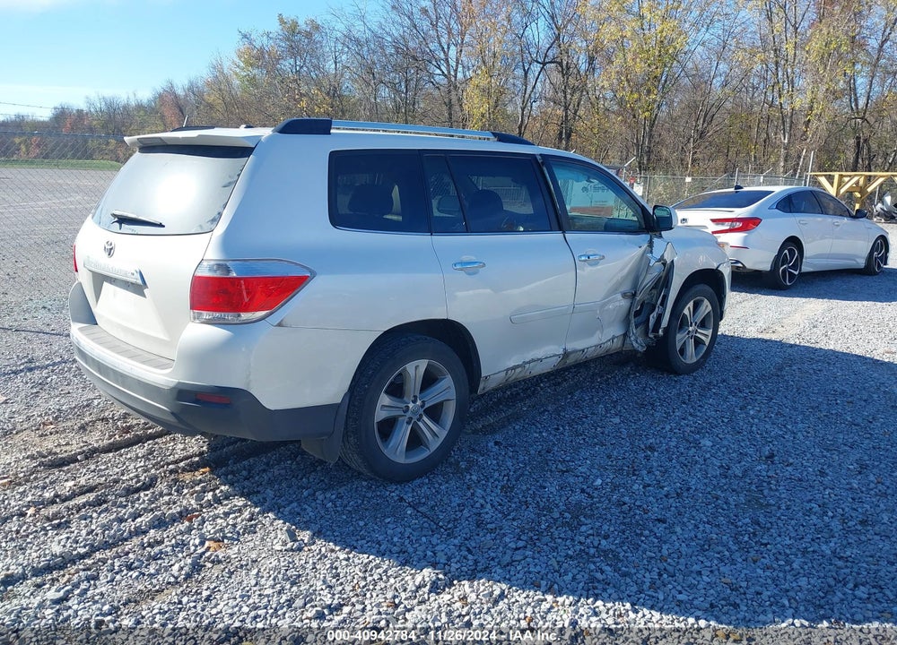 2013 TOYOTA HIGHLANDER LIMITED V6 VIN: 5TDYK3EH0DS137746
