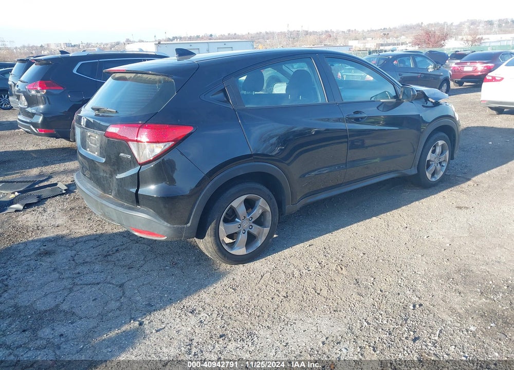 2021 HONDA HR-V AWD LX VIN: 3CZRU6H38MM712492