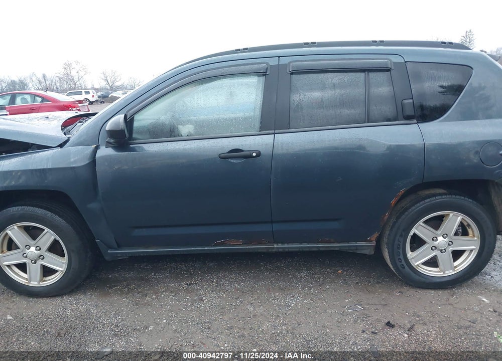 2007 JEEP COMPASS SPORT VIN: 1J8FT47W77D365435