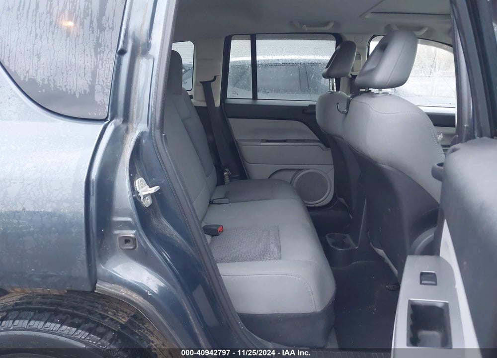 2007 JEEP COMPASS SPORT VIN: 1J8FT47W77D365435