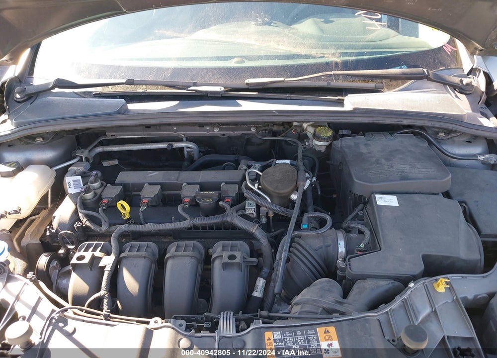 2014 FORD FOCUS SE VIN: 1FADP3F28EL350981