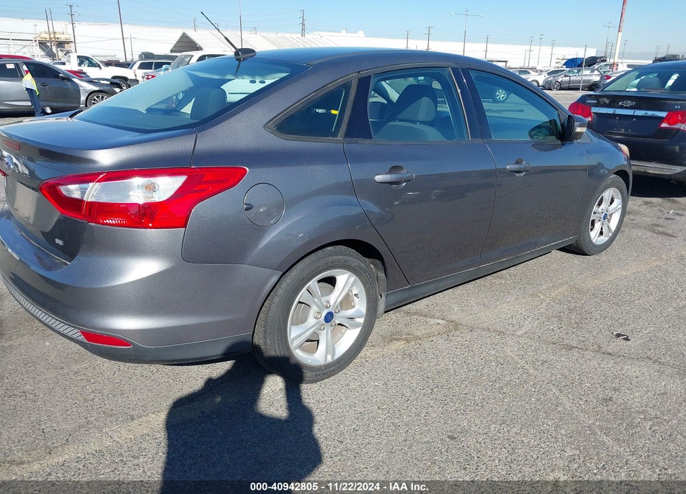2014 FORD FOCUS SE VIN: 1FADP3F28EL350981