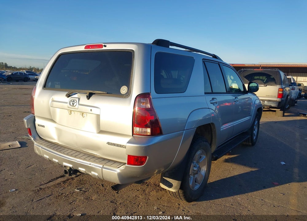 2005 TOYOTA 4RUNNER SR5 V6 VIN: JTEZU14R658031820