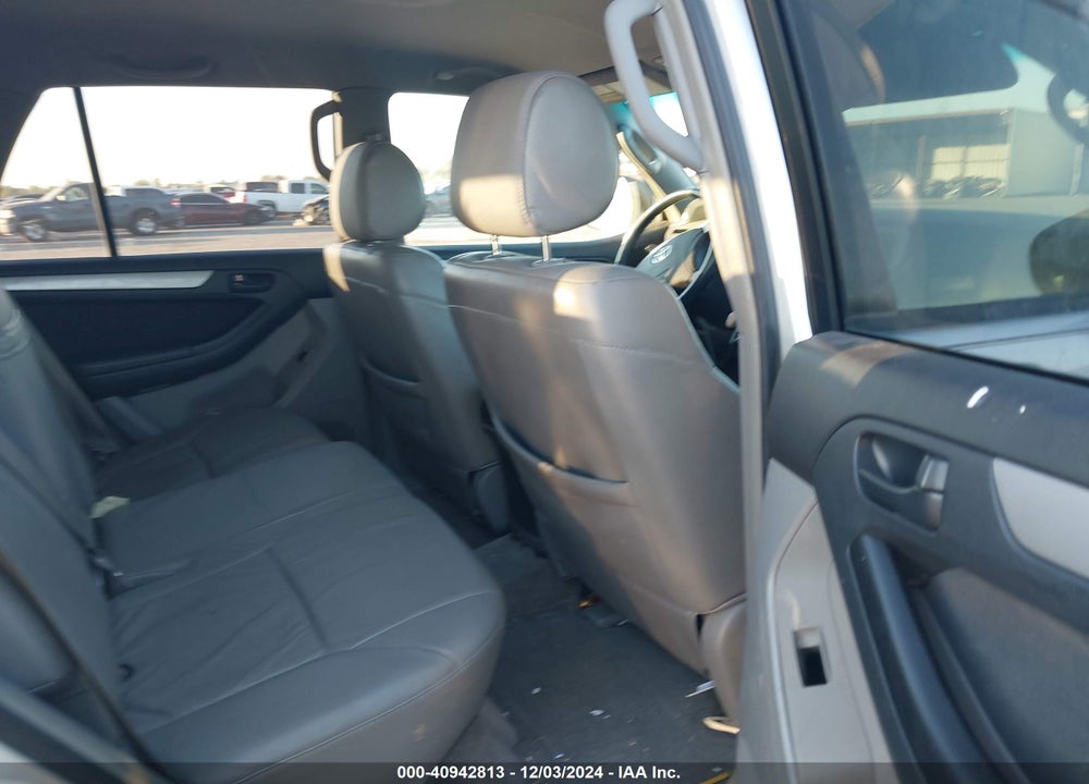 2005 TOYOTA 4RUNNER SR5 V6 VIN: JTEZU14R658031820
