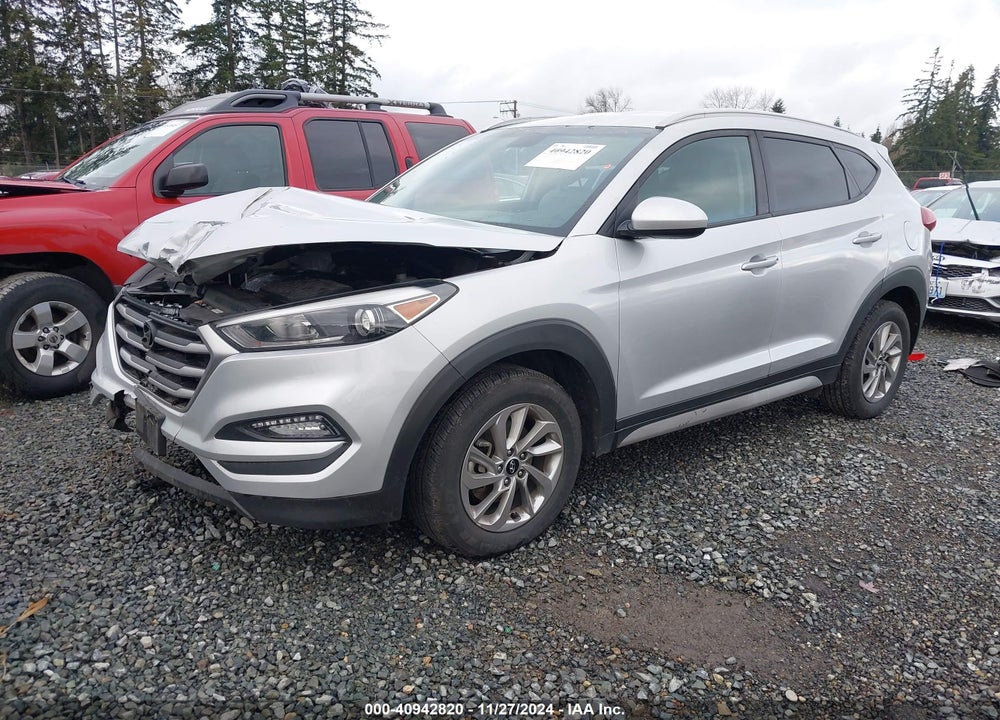 2018 HYUNDAI TUCSON SEL VIN: KM8J3CA42JU729007