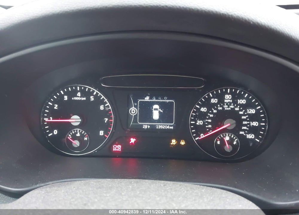 2017 KIA SORENTO 3.3L LX VIN: 5XYPG4A5XHG217699