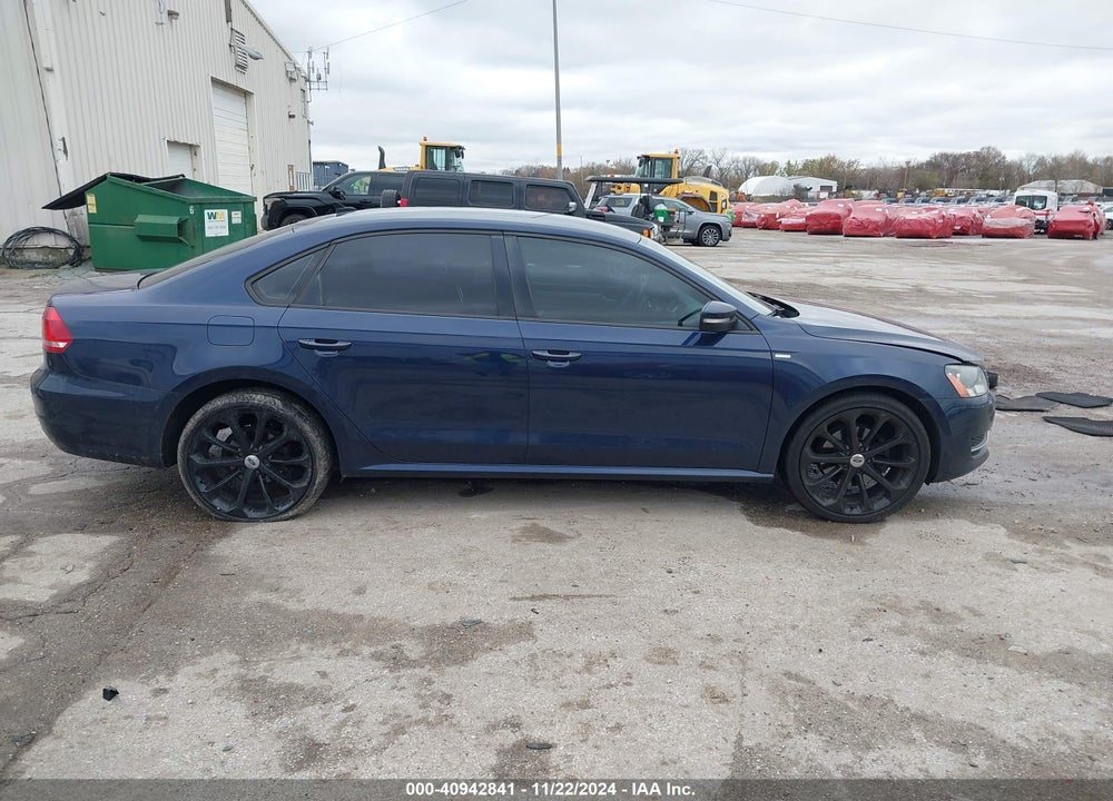 2014 VOLKSWAGEN PASSAT VIN: 1VWAT7A31EC074687