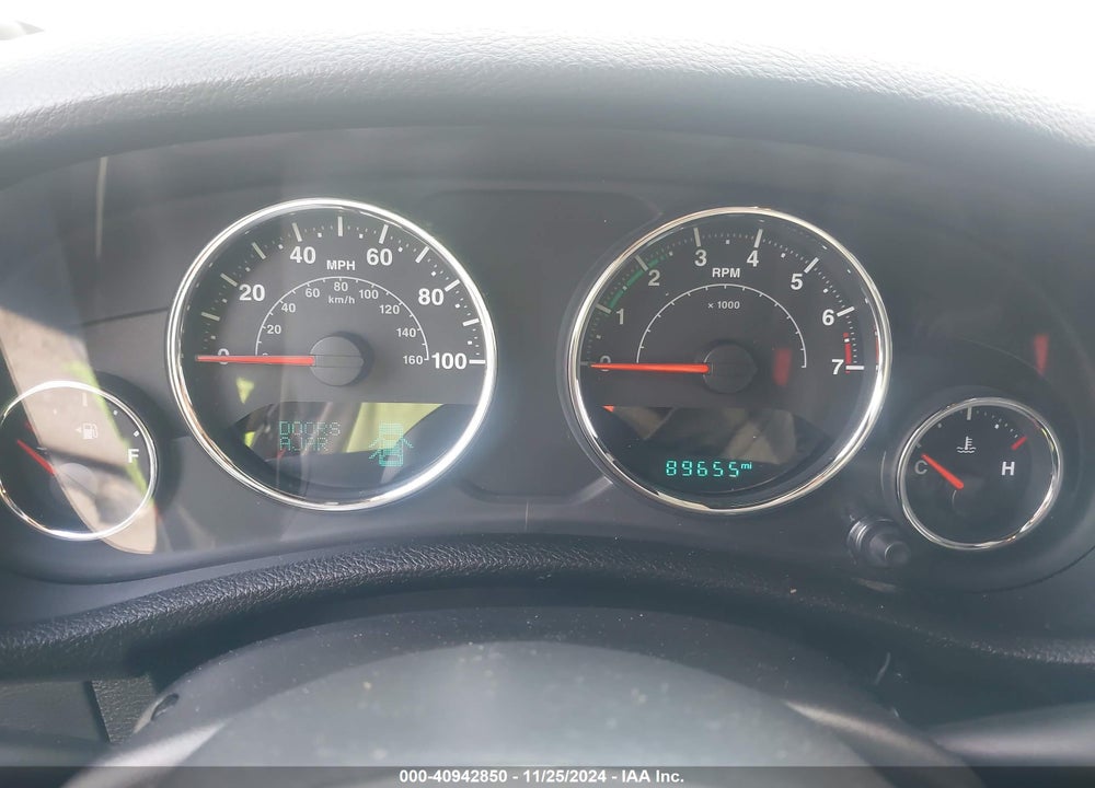 2016 JEEP WRANGLER UNLIMITED SPORT VIN: 1C4HJWDG0GL335276