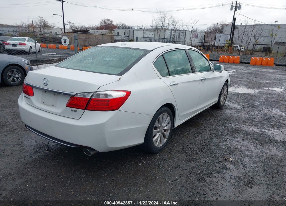 2013 HONDA ACCORD EX-L V-6 VIN: 1HGCR3F85DA010011