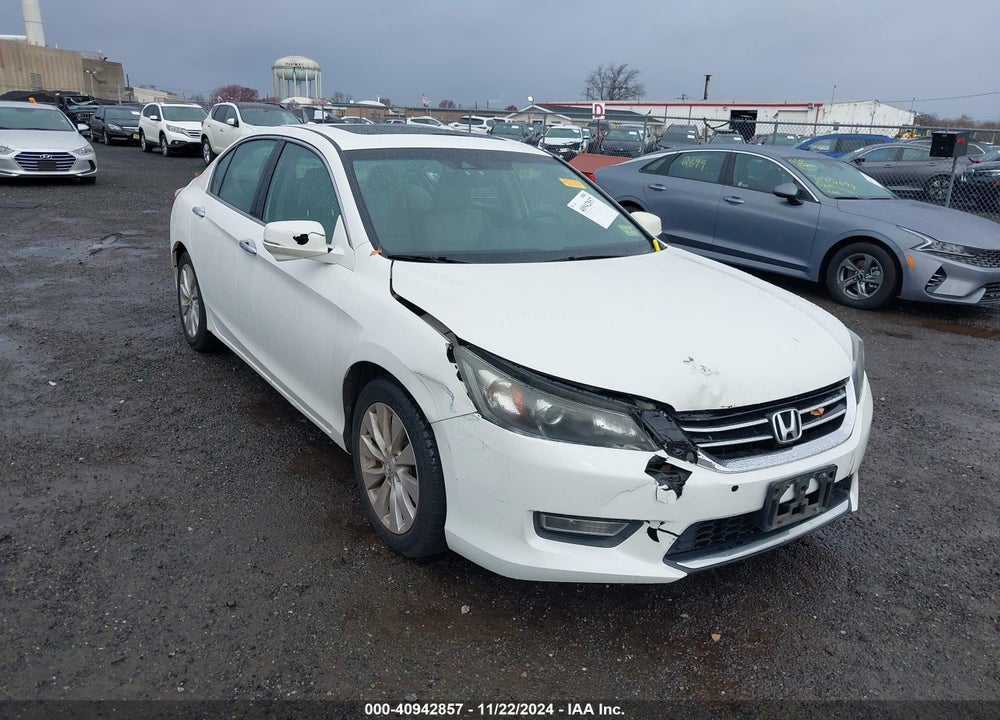 2013 HONDA ACCORD EX-L V-6 VIN: 1HGCR3F85DA010011