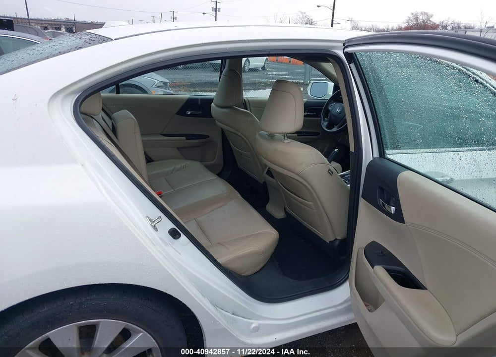 2013 HONDA ACCORD EX-L V-6 VIN: 1HGCR3F85DA010011