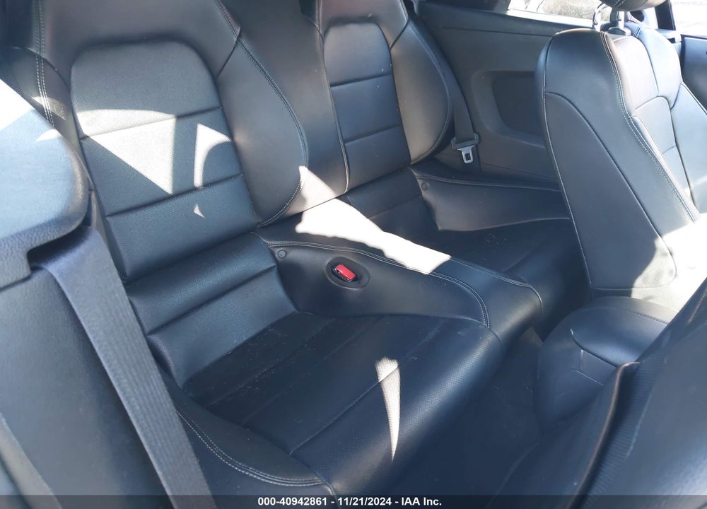 2015 FORD MUSTANG ECOBOOST PREMIUM VIN: 1FATP8UH3F5426595
