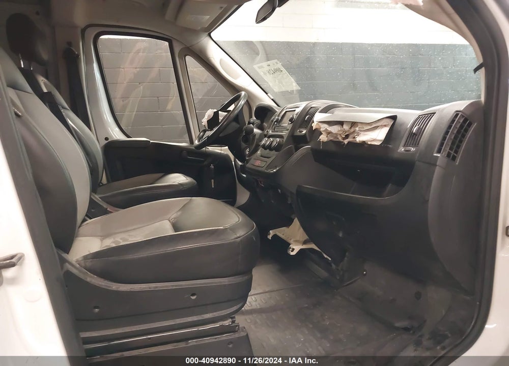 2017 RAM PROMASTER 2500 VIN: 3C6TRVDG7HE539412