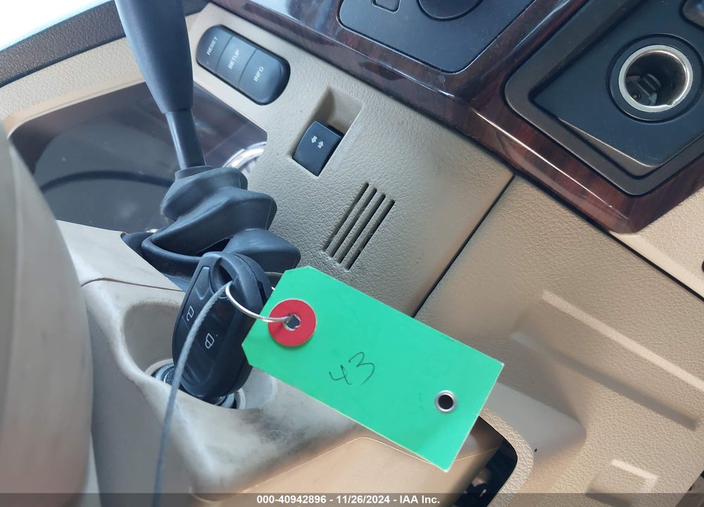 2008 FORD F250 VIN: 1FTSW21R98ED35112