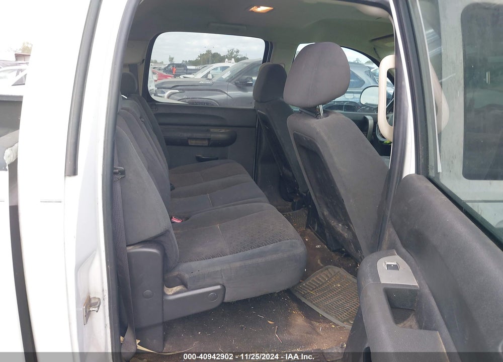 2007 CHEVROLET SILVERADO 1500 LT1 VIN: 3GCEC13C77G523269