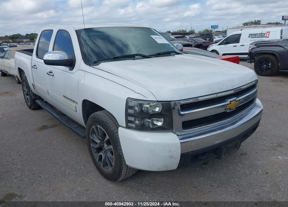 2007 CHEVROLET SILVERADO 1500 LT1 VIN: 3GCEC13C77G523269