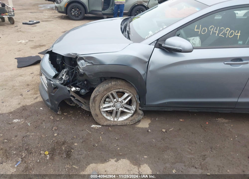 2021 HYUNDAI KONA SE VIN: KM8K12AA2MU660320