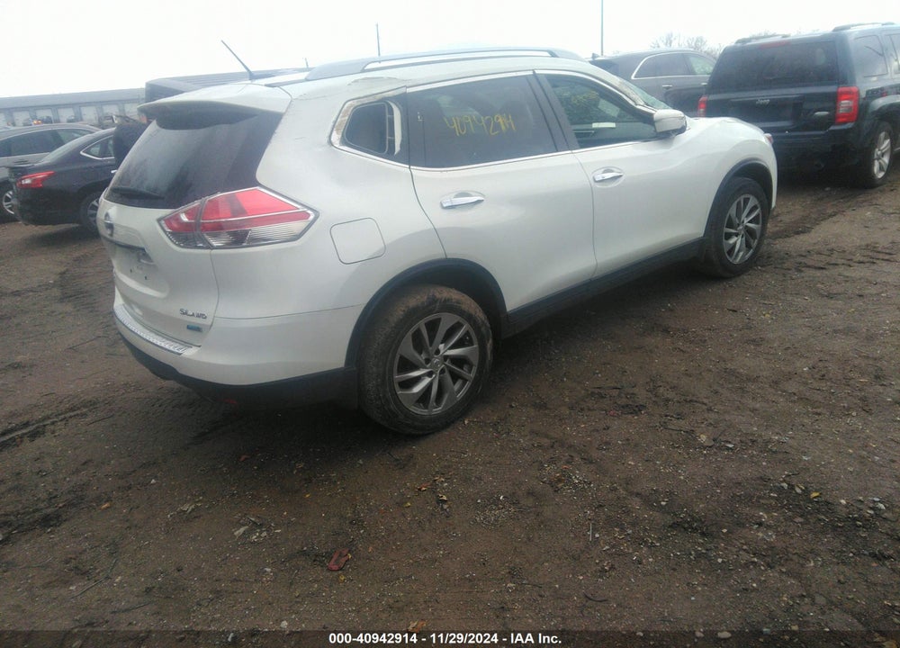 2014 NISSAN ROGUE SL VIN: 5N1AT2MV4EC848302