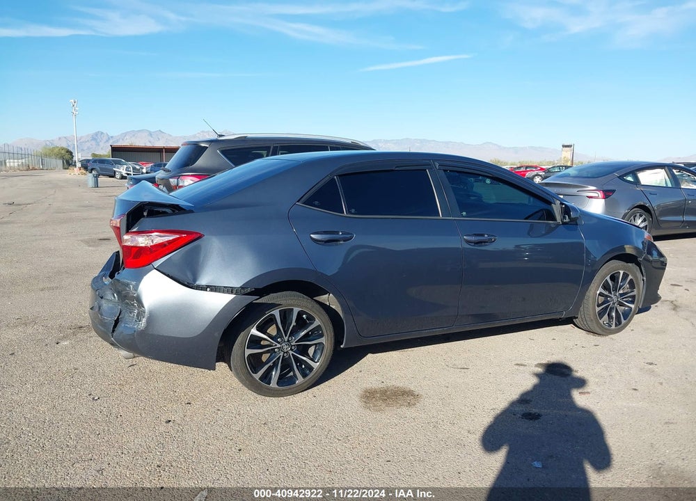 2017 TOYOTA COROLLA LE VIN: 5YFBURHE3HP732674