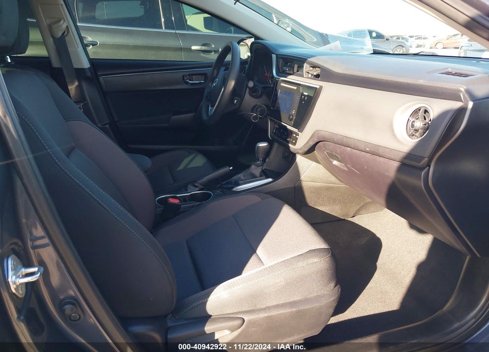 2017 TOYOTA COROLLA LE VIN: 5YFBURHE3HP732674