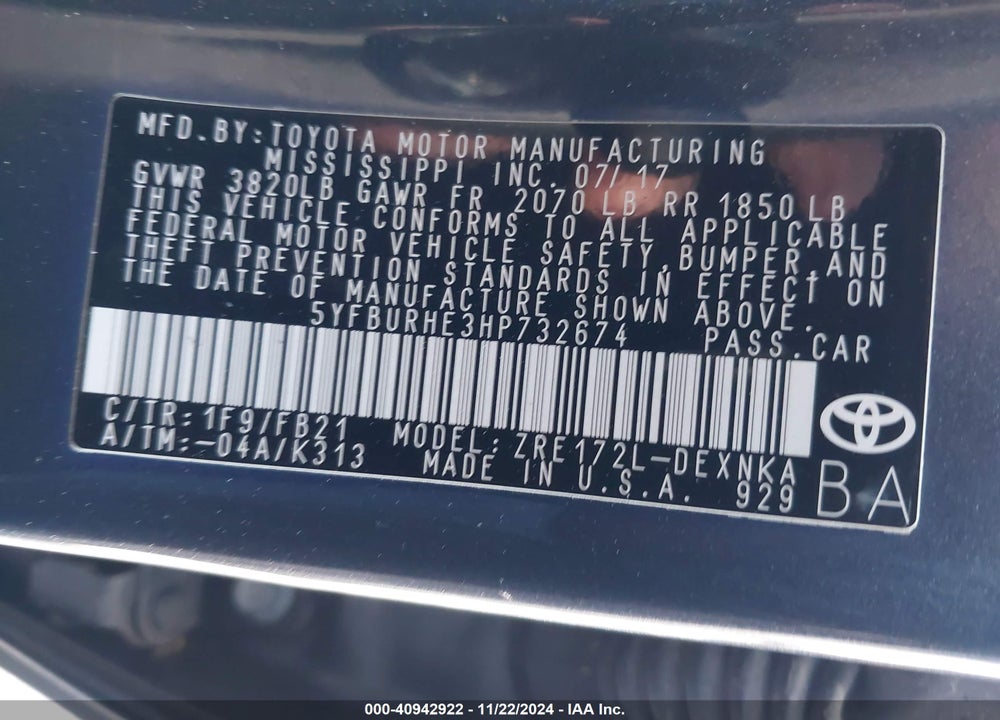 2017 TOYOTA COROLLA LE VIN: 5YFBURHE3HP732674