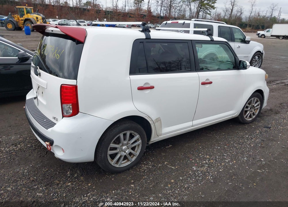 2011 SCION XB VIN: JTLZE4FE0B1126721