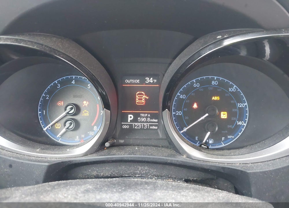 2014 TOYOTA COROLLA S PLUS VIN: 5YFBURHE0EP122209
