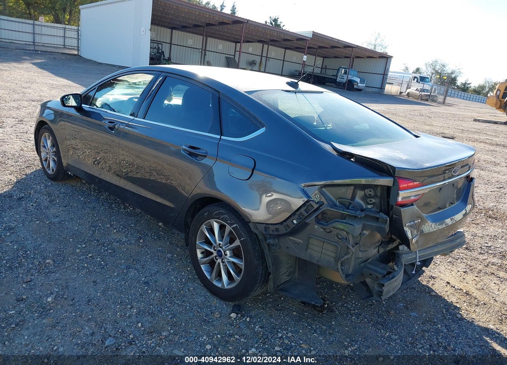 2017 FORD FUSION VIN: 3FA6P0H71HR369779