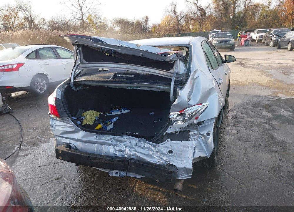 2014 TOYOTA COROLLA VIN: 2T1BURHE3EC215726