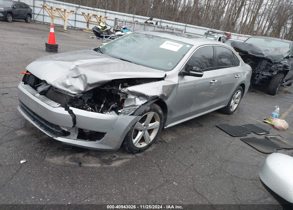 2013 VOLKSWAGEN PASSAT 2.5L SE VIN: 1VWBH7A30DC020057