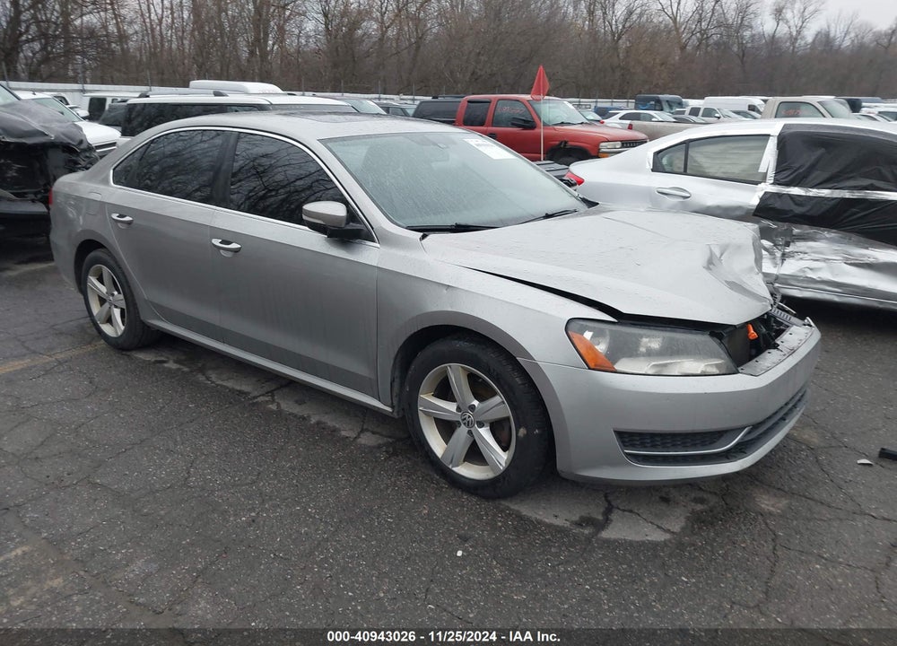2013 VOLKSWAGEN PASSAT 2.5L SE VIN: 1VWBH7A30DC020057