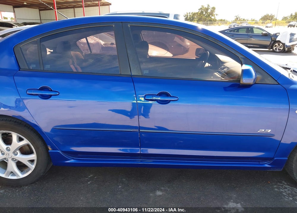2007 MAZDA 3 S TOURING VIN: JM1BK323X71670140