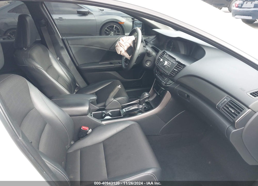 2016 HONDA ACCORD SPORT VIN: 1HGCR2F60GA109820
