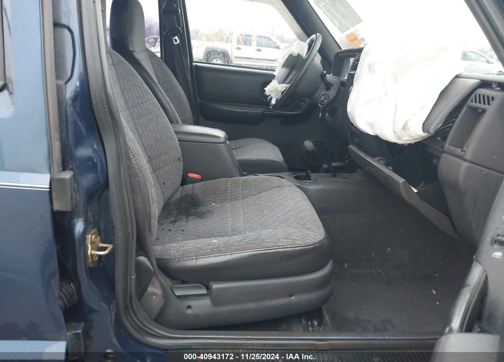 2001 JEEP CHEROKEE SPORT VIN: 1J4FF48S51L581558