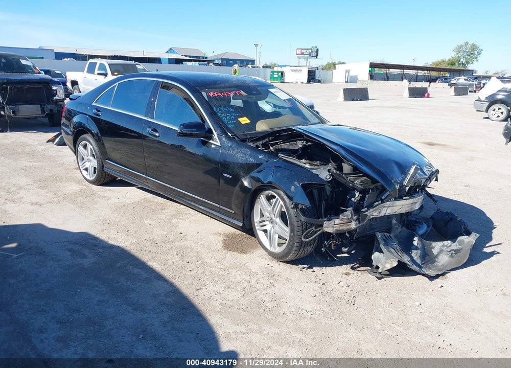 2012 MERCEDES-BENZ S 550 VIN: WDDNG7DB7CA432403
