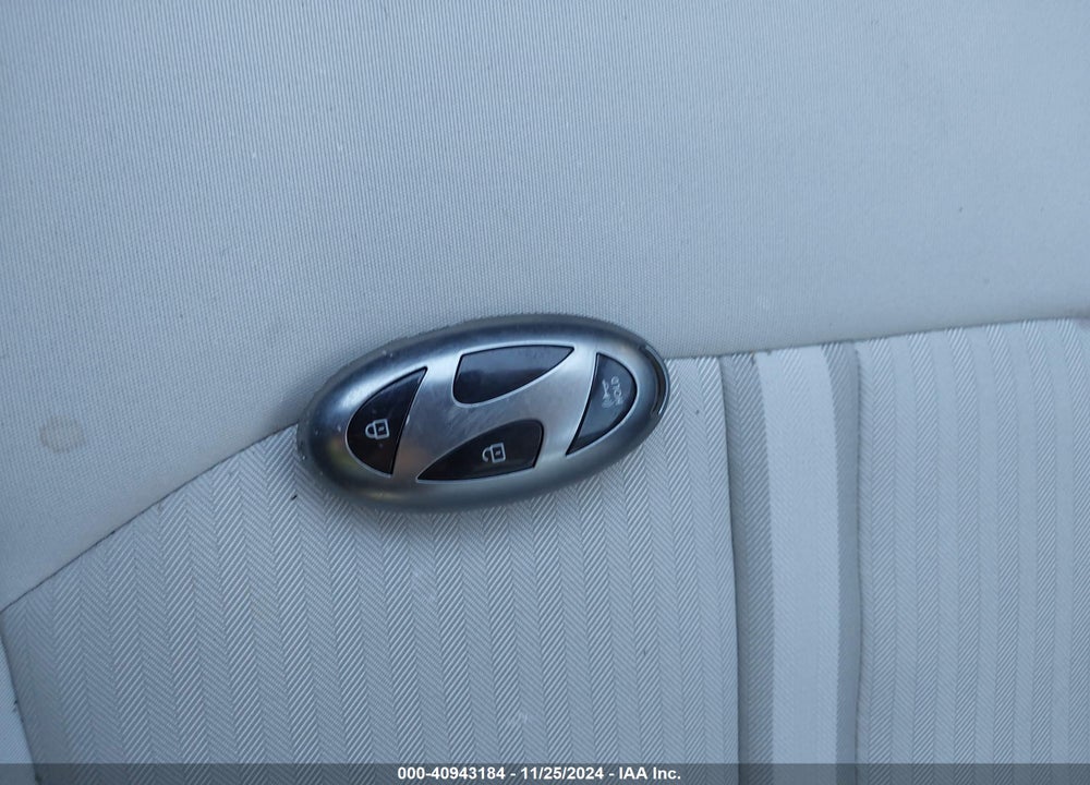 2024 HYUNDAI SONATA HYBRID SEL VIN: KMHL34JJ4RA086385