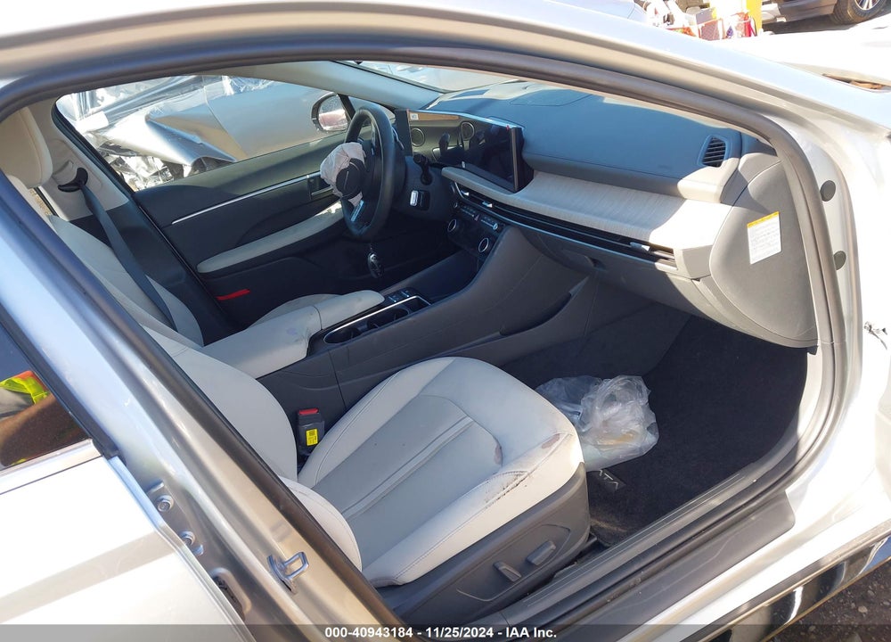 2024 HYUNDAI SONATA HYBRID SEL VIN: KMHL34JJ4RA086385