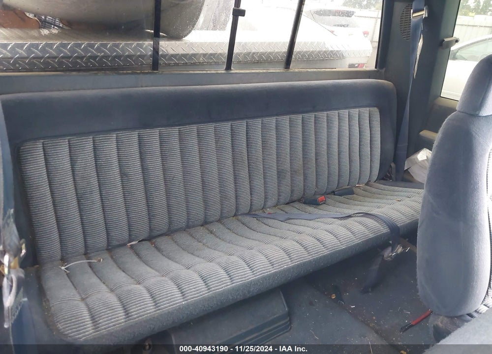 1994 GMC SIERRA C1500 VIN: 2GTEC19KXR1526435