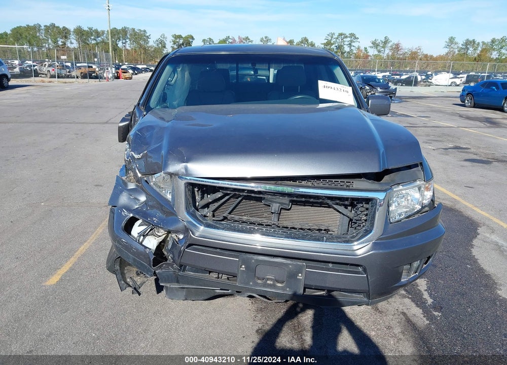 2011 HONDA RIDGELINE RTL VIN: 5FPYK1F57BB455140